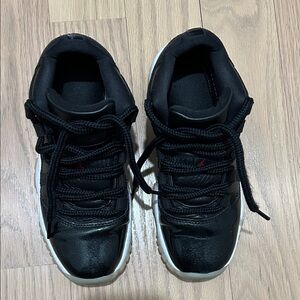 Jordan Kids Sneakers Black and White